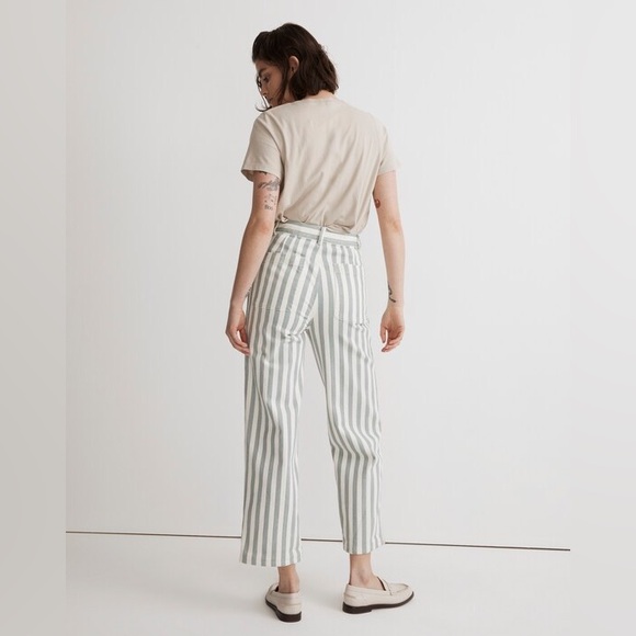 Madewell Emmett 2.0 Wide-Leg Crop Pants in Stripe: Patch-Pocket Edition 27 - Picture 2 of 10